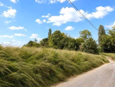 très beau terrain zone d'habitat