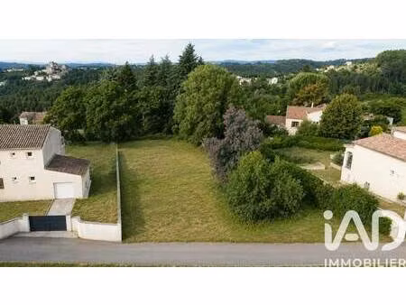 terrain constructible viabilisé à vendre