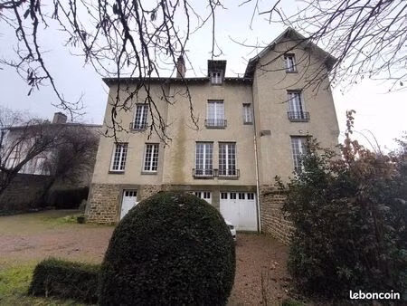 maison 6 pièces 344 m²
