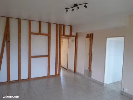 location appartement f3/t3 53 m2