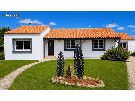 °°maison rénovée 4 ch - dépendance 30 m² - terrain 4 000 m² - challans°°°