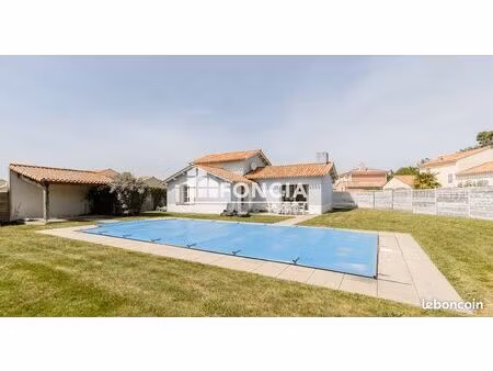 maison avec piscine