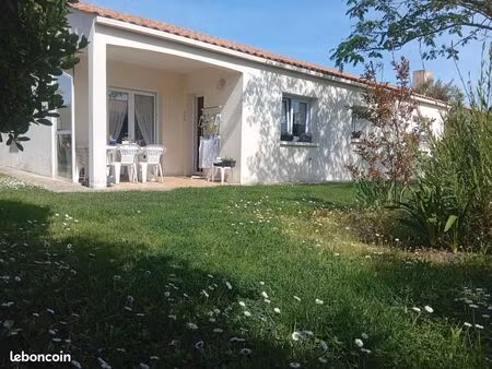 pavillon 4 pièces 90 m²