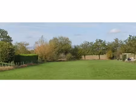 vente terrain 2099 m² à saint-etienne-de-saint-geoirs (38590)  130 000 €