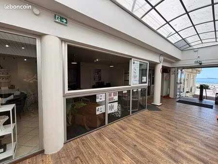 plusieurs locaux disponibles / à partager - commerces  créateurs  bien-être - remblai des 