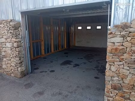 box / garage