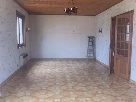 maison individuelle 92 m² | terrain 1 979 m² | potentiel d'aménagement