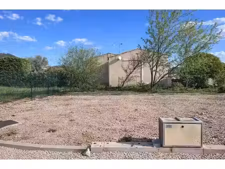 vente terrain 300 m² à la farlède (83210)  189 000 €