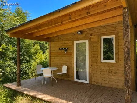 maison en bois moderne – location à l'année – menton