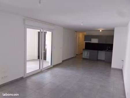 appartement t4