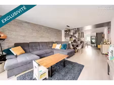 maison de ville 4 pièces 126 m²