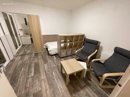 t1 bis meublé de 22 m² avec jardinet  proche du chu