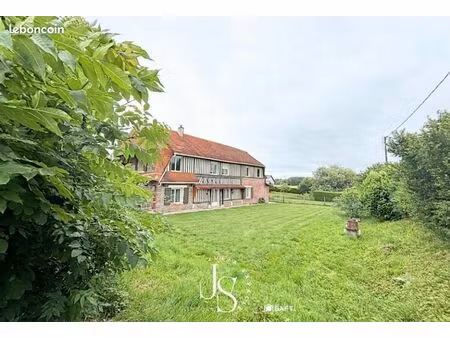 propriété 5 pièces 143 m²