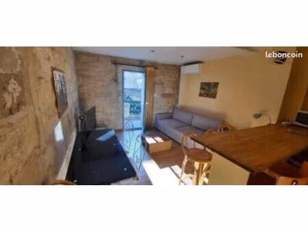 chambre dans maison de ville avignon intra muros