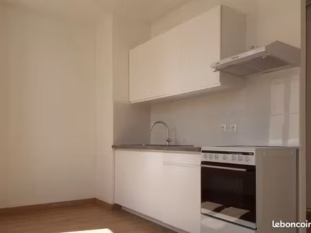 loue appartement t2
