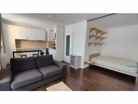 t1 meublé 31m2 avec balcon proche université