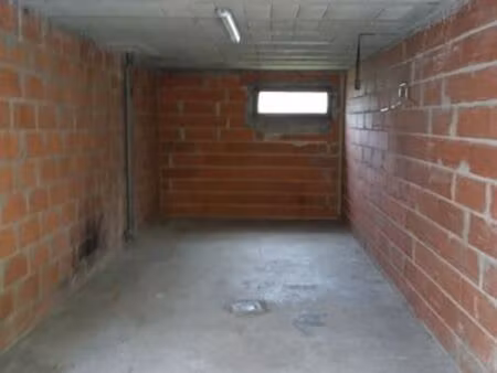 loue double garage hospitalet près andorre