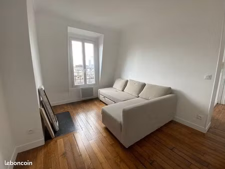 grand studio neuilly excellent état