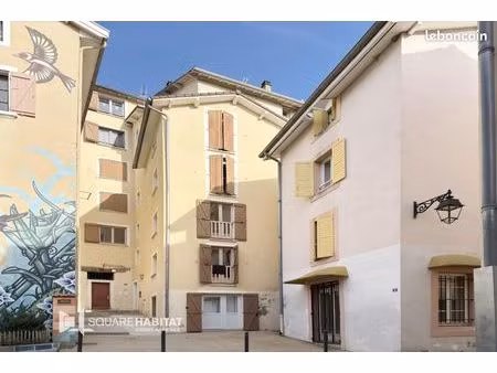 studio 1 pièce 26 m²