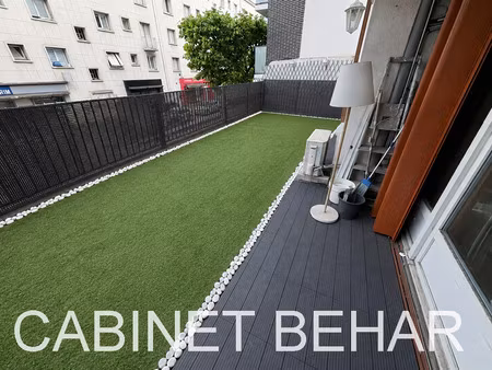 appartement lumineux avec grande terrasse – 1er étage