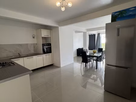 appartement f3 meublé à louer à case-pilote
