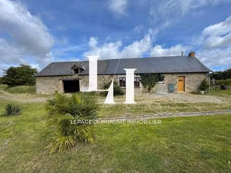 vente demeure d'exception à bouère (53290) : à vendre / 113m² bouère