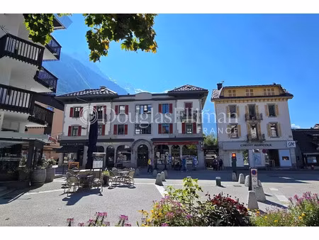 vente locaux professionnels 3 pièces 169 m² à chamonix-mont-blanc (74400)  1 627 500 €