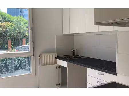 location appartement  m² t-3 à massy  1 274 €