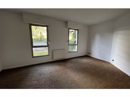 location appartement  m² t-2 à sainte-adresse  687 €