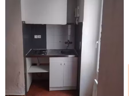 location appartement 1 pièce 34 m² à pélissanne (13330)  440 €