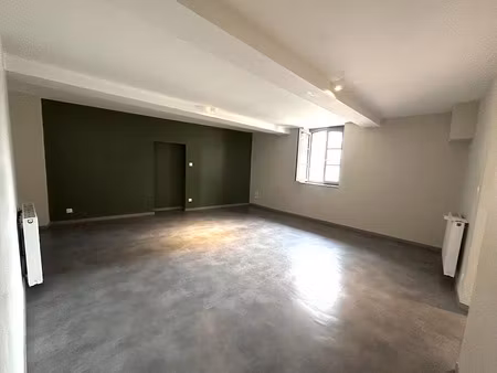 location appartement 3 pièces 92.62 m² à caussade (82300)  640 €