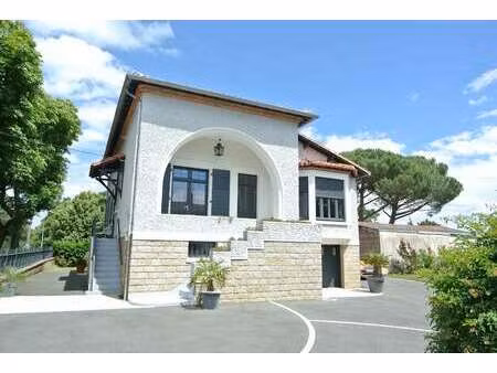 vente maison à clisson (44190) : à vendre / 140m² clisson
