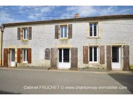 vente maison à saint-vincent-sterlanges (85110) : à vendre / 124m² saint-vincent-sterlange