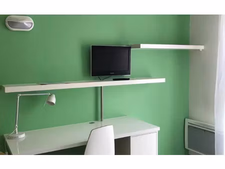 location appartement  22 m² t-1 à compiègne  700 €