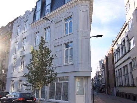 appartement à louer à christinastraat 121 ostende (rbw18315)
