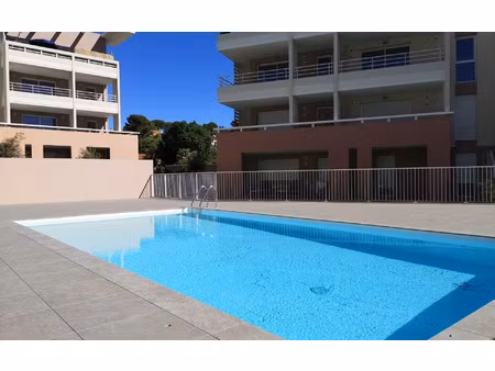 location appartement  42.1 m² t-2 à villeneuve-loubet  881 €