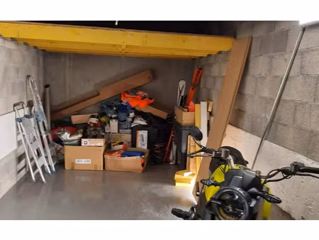 location stationnement  15 m² t- à annemasse  130 €