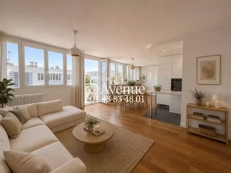 3 pièces dernier étage vue dégagée