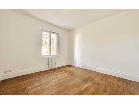 appartement tassin-la-demi-lune 49.1 m² t-2 à vendre  215 000 €