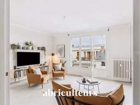 appartement t2 avec terrasse et balcon – lumineux  au cœur du quartier salengro à tours