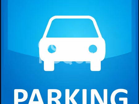 petite place de parking couvert - saint michel