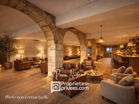 local commercial avec vue sur les quais de libourne
