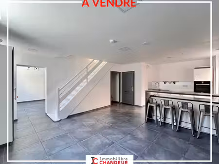 rives maison de ville 5 pièces de 112 m²
