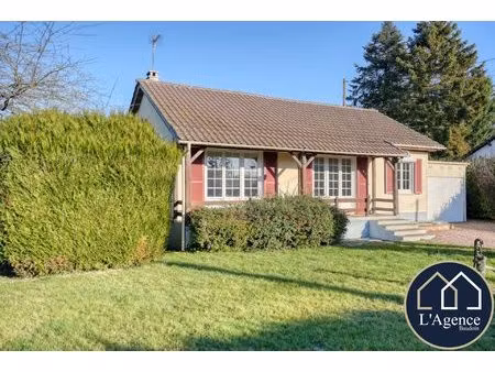 charmante maison de 70m2  2 chambres  grenier aménageable  terr