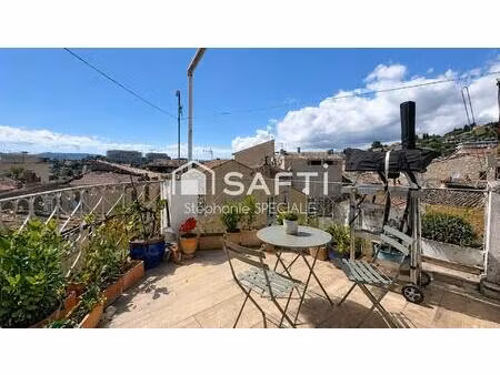 maison de village - le charme de la vieille ville avec un atout rare : un garage !