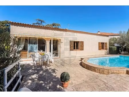 montolivet 13012 - villa familiale