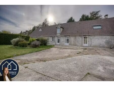 maison – 132 m² – 2 chambres et un bureau –dépendance ?