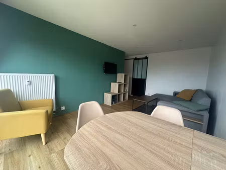 caen quartier branville / lycée fresnel a louer appartement 2 pièces meublé avec balcon 38