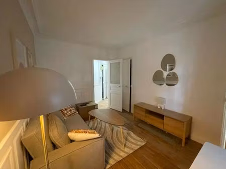 2 pieces renove et meuble - rue bobillot