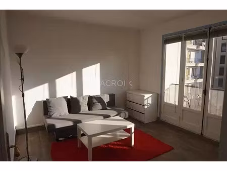 location appartement 1 pièce 25 m² à gentilly (94250)  810 €